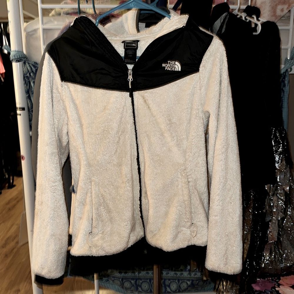 Women’s fleece the north face jacket
